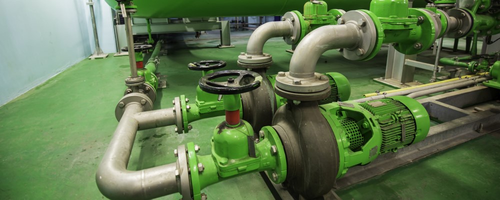 Vibração em bombas industriais